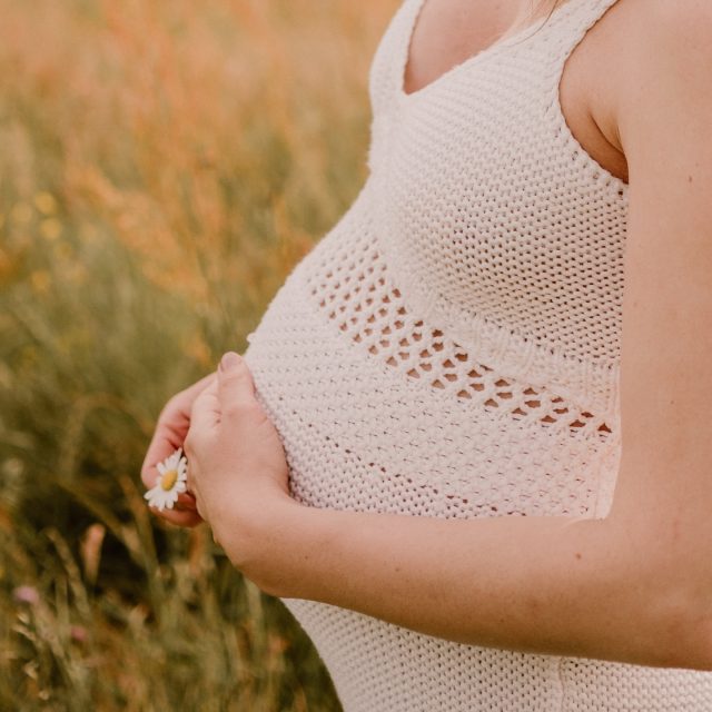 L’agenda se remplit… et mon cœur aussi 🥹✨
J’ai déjà tellement hâte de rencontrer tous vos ventres ronds 🤍

Les prochaines dates partent vite — pensez à réserver la vôtre 💌
—

Hello, moi c’est Eugénie, photographe spécialisée en famille, maternité et naissance en Rhône-Alpes. ✨

Envie d’une séance photo pour capturer ces moments précieux ? Contactez-moi !

📩 En MP ou sur mon site : www.littleone-atelier.com
💌 eugenie.hennebicq@gmail.com
📍 Basée entre Grenoble, Chambéry & Aix-les-Bains.

#photographefamille #mamangrenoble #mamanchambery #mumtobe2026 

Photographe Grenoble • photographe famille • photographe Chambéry • future maman