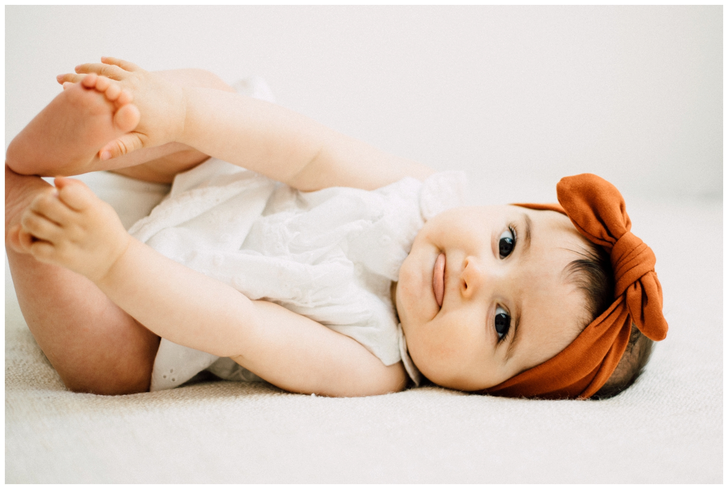 photographe grenoble seance photo bebe 6 mois naissance famille voiron chambery annecy lyon photographie_0006
