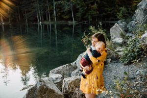 photographe chambery grenoble seance photo famille a la maison little one atelier eugenie hennebicq photographe bebe_0031