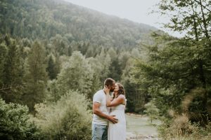 photographe grossesse grenoble chambery femme enceinte coucher soleil champs ble photo maternite_0008