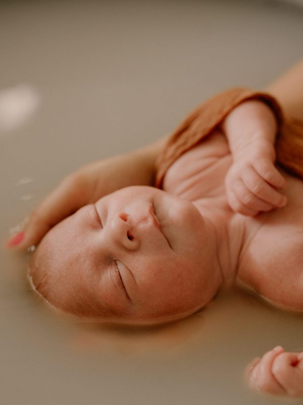 bain bebe chartreuse voiron grenoble photo photographe bain fleuri bebe moirans saint laurent du pont23