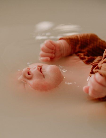 bain bebe chartreuse voiron grenoble photo photographe bain fleuri bebe moirans saint laurent du pont26